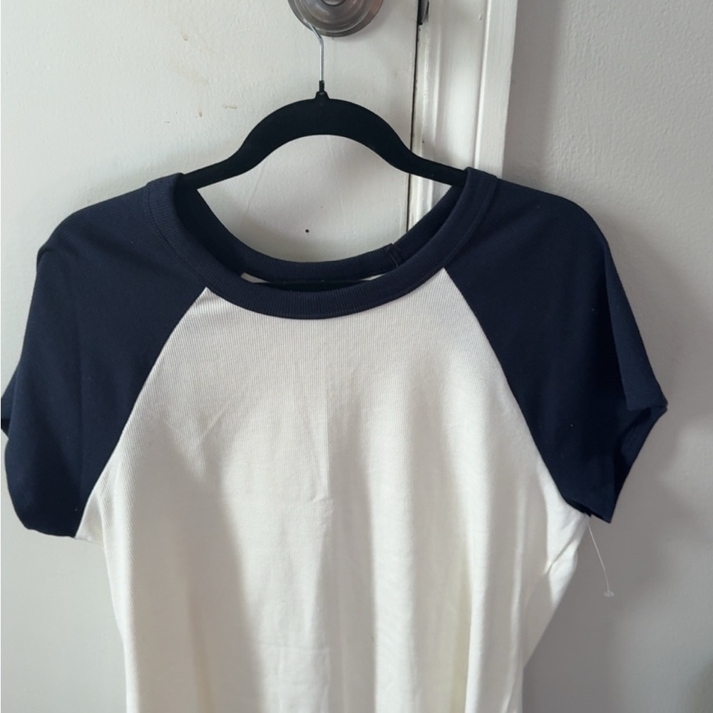 Old Navy Navy and White Short Sleeve Tee